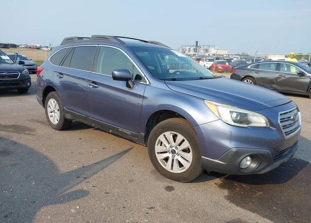2015 SUBARU Outback
