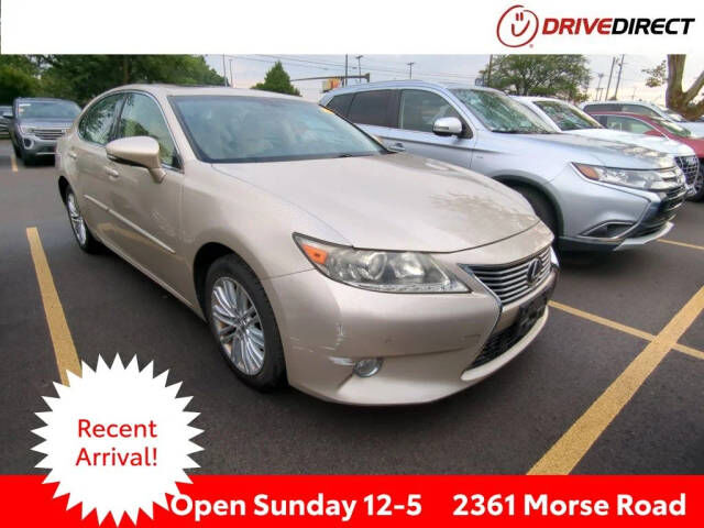2013 LEXUS ES