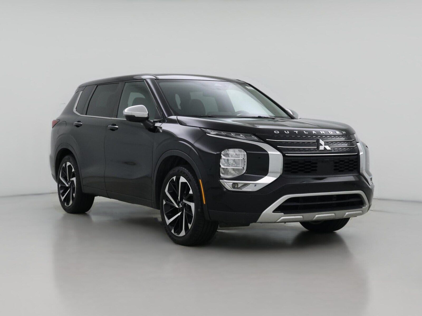 2022 MITSUBISHI Outlander
