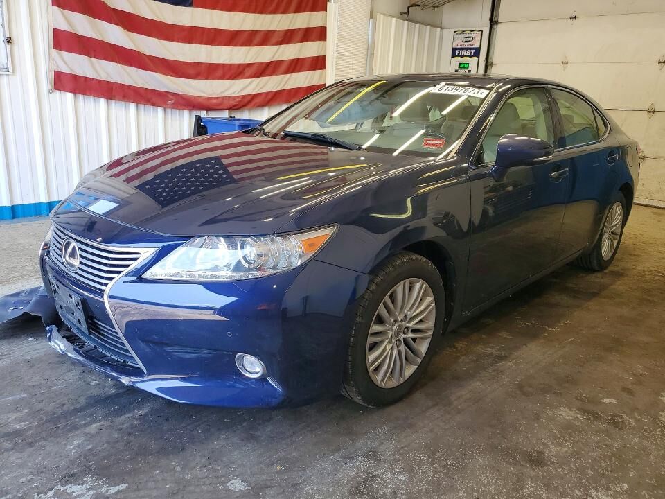 2015 LEXUS ES