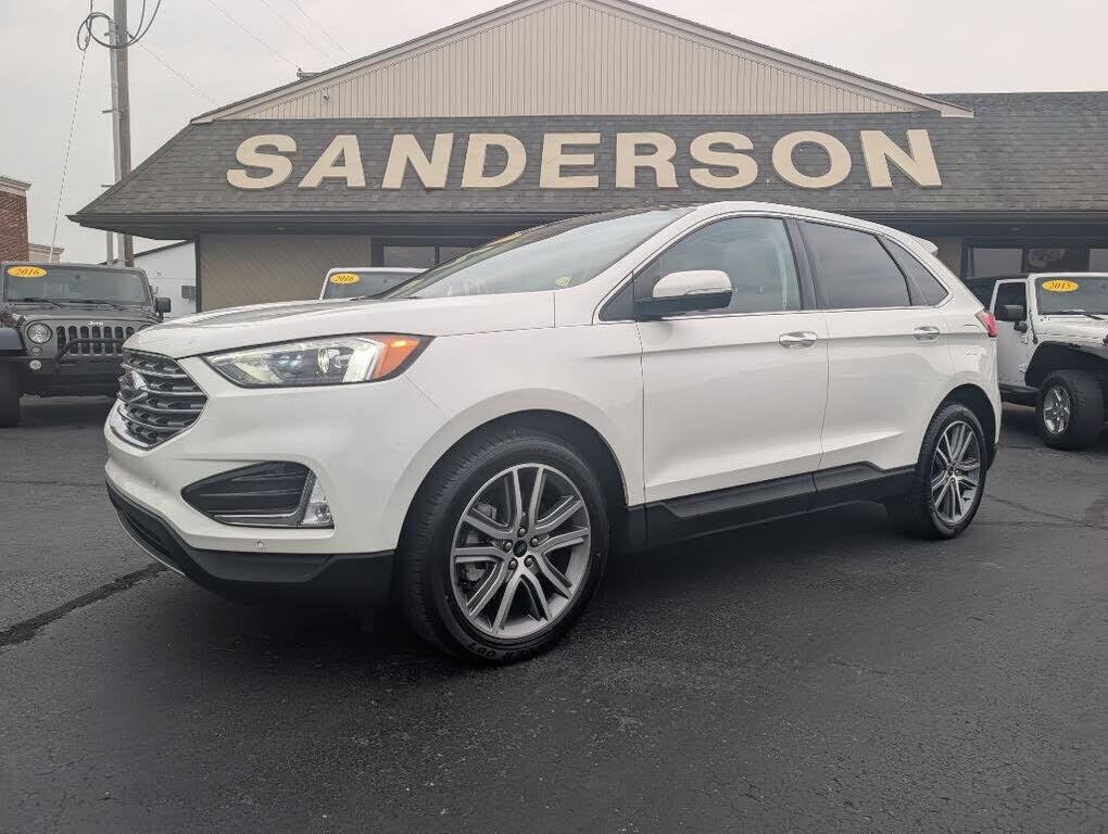 2023 FORD Edge