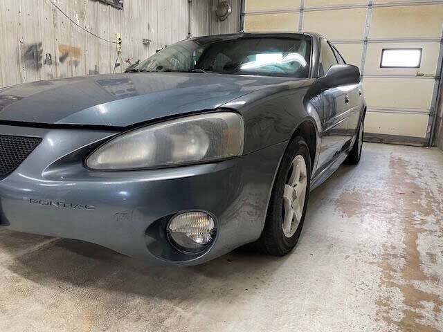2005 PONTIAC Grand Prix