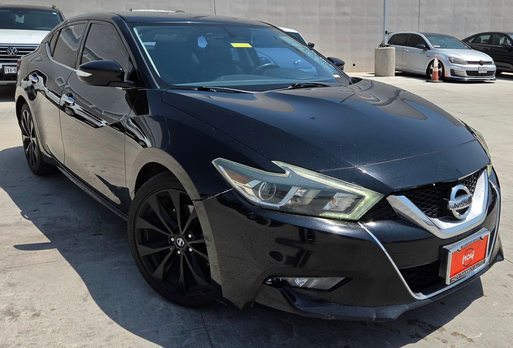 2017 NISSAN Maxima