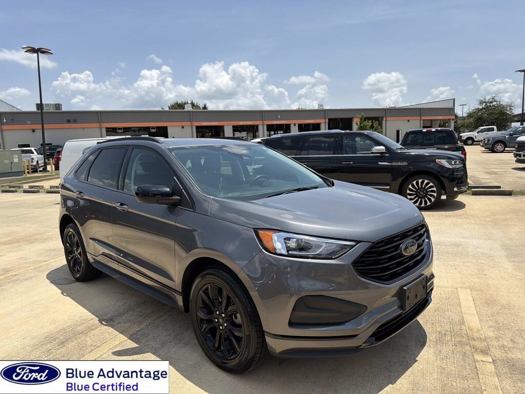 2022 FORD Edge