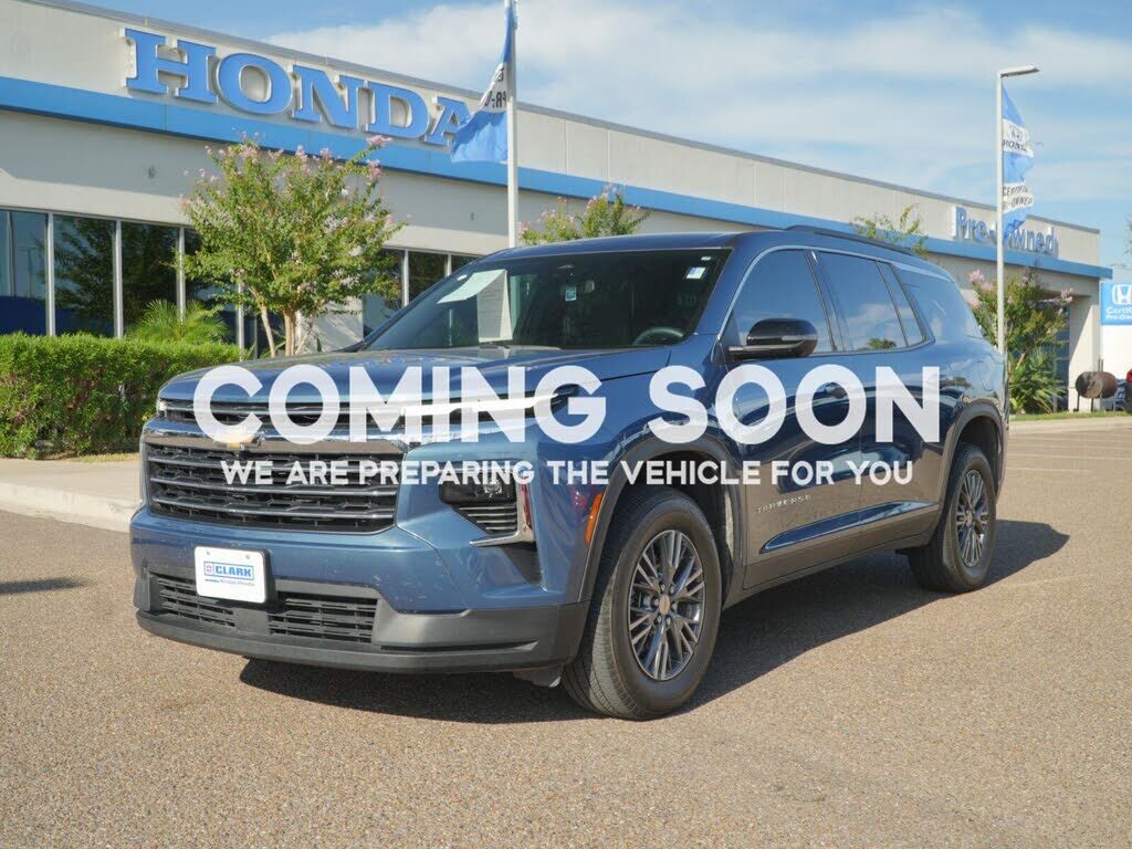 2025 CHEVROLET Traverse