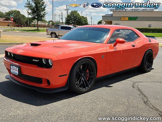 2016 DODGE Challenger