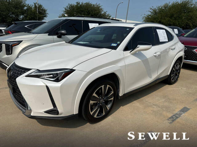 2022 LEXUS UX