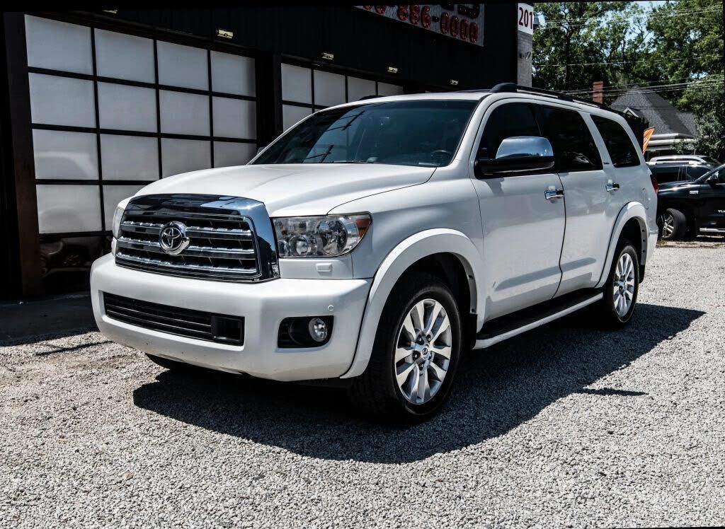 2014 TOYOTA Sequoia