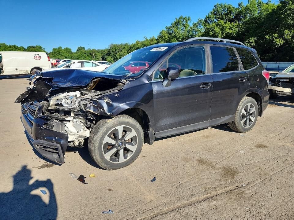 2018 SUBARU Forester