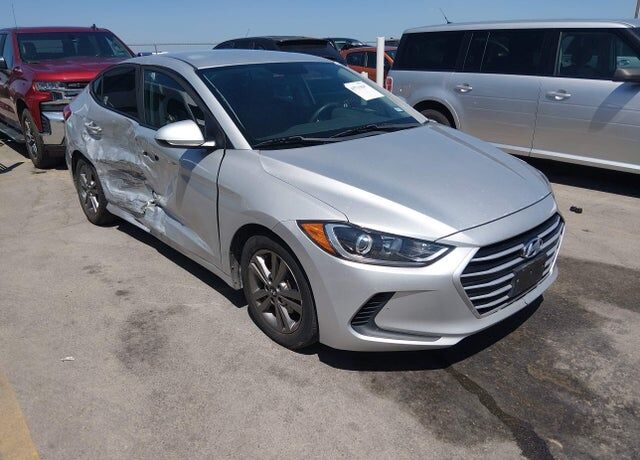 2018 HYUNDAI Elantra