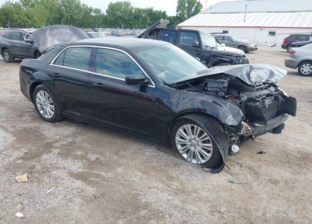 2014 CHRYSLER 300