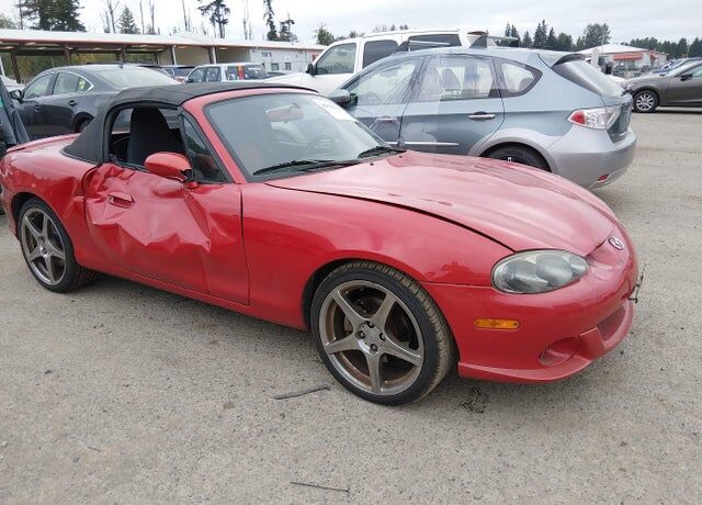 2004 MAZDA MX-5