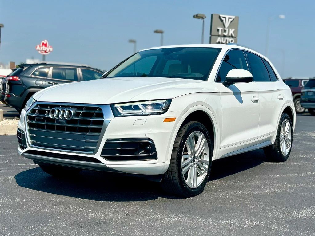 2018 AUDI Q5
