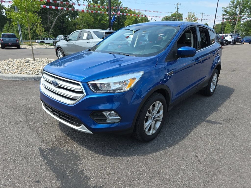2019 FORD Escape