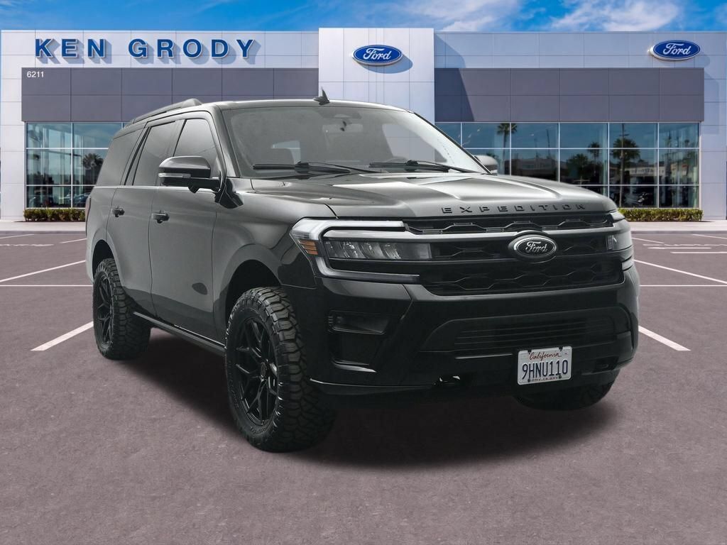 2023 FORD Expedition
