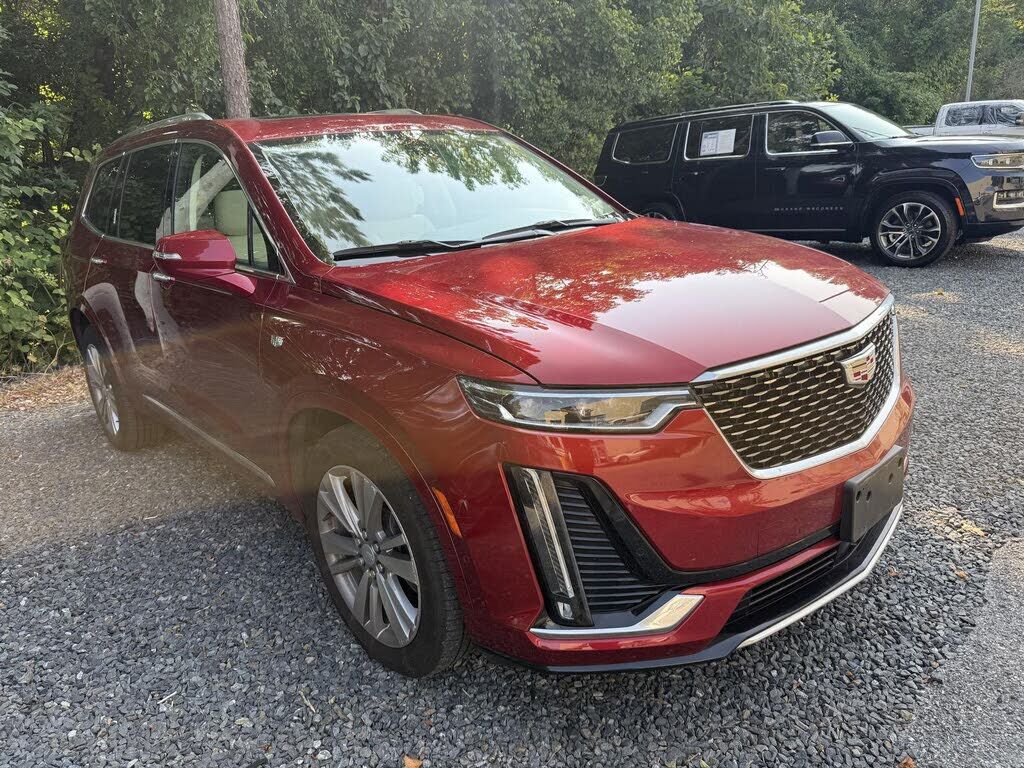 2024 CADILLAC XT6