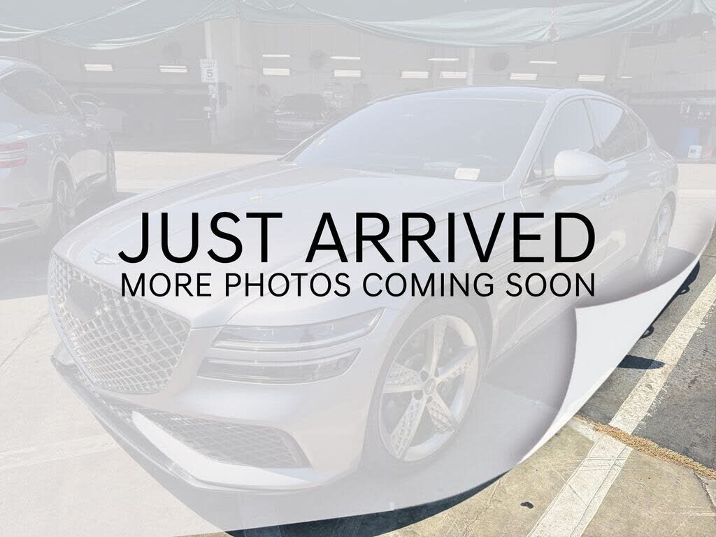 2023 GENESIS G80