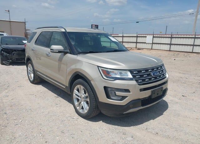 2017 FORD Explorer