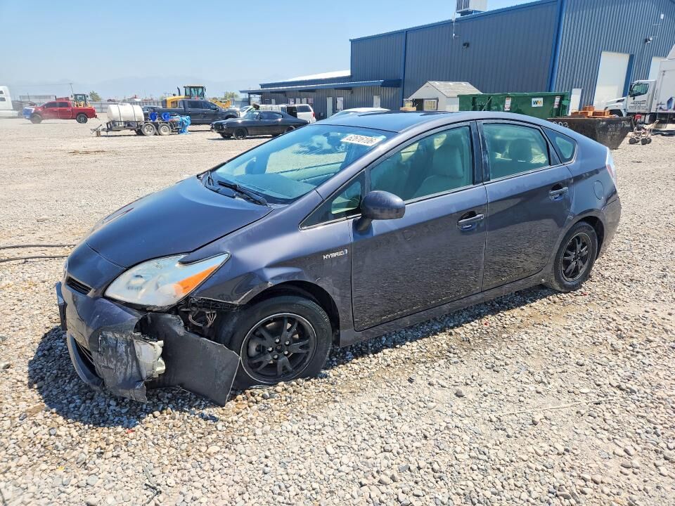 2013 TOYOTA PRIUS