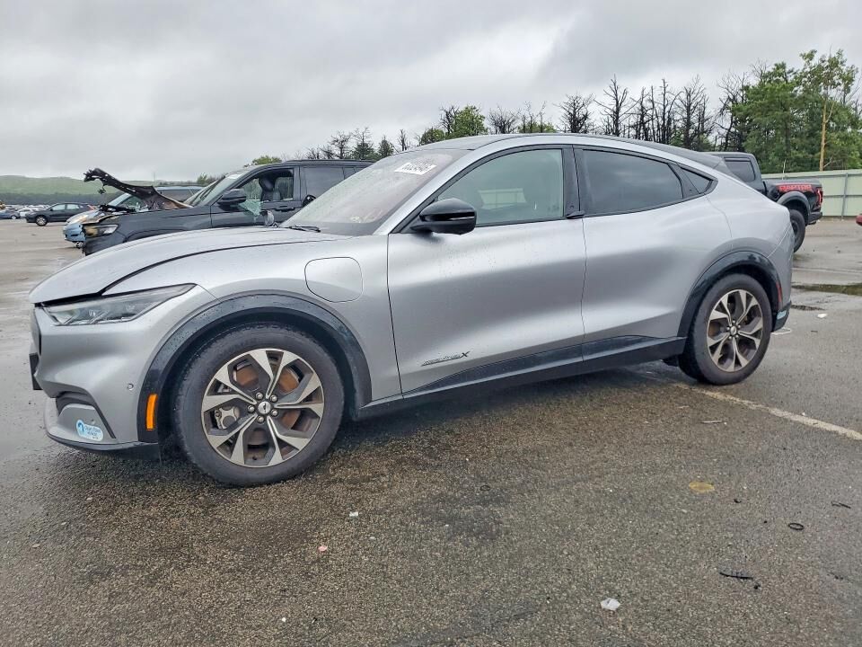 2021 FORD Mach-E