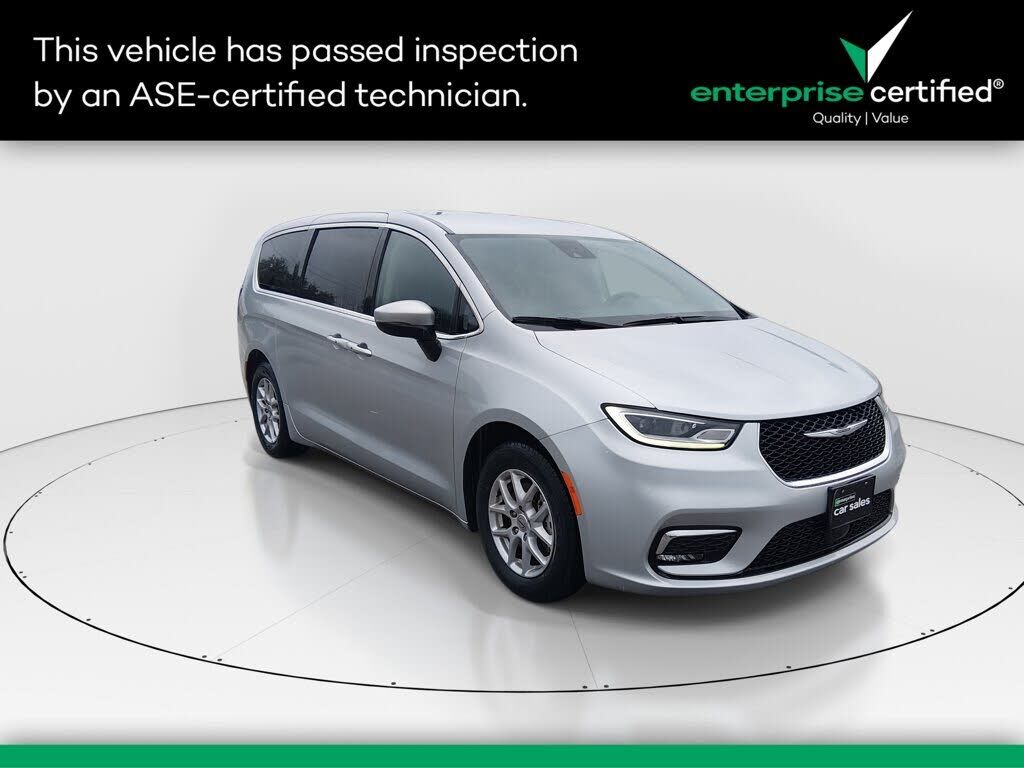 2023 CHRYSLER Pacifica