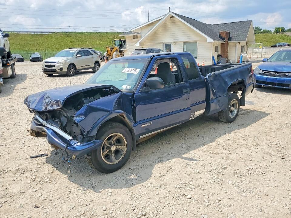 2002 CHEVROLET S-10 Pickup