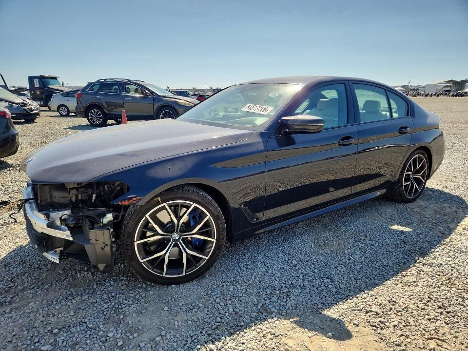 2022 BMW M5