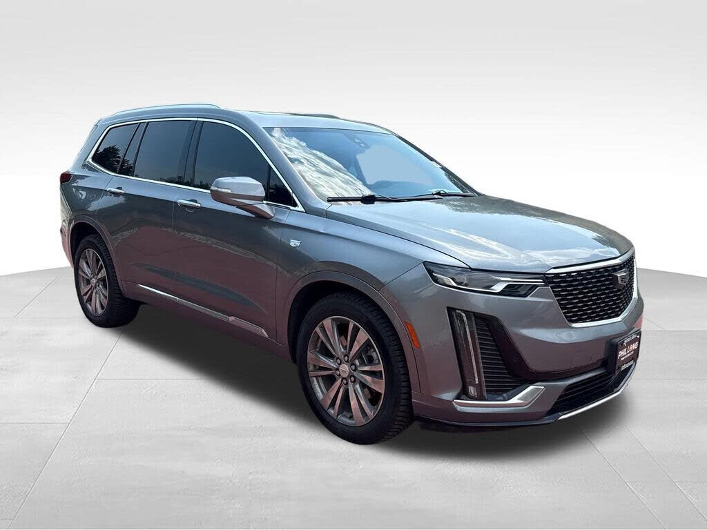 2022 CADILLAC XT6