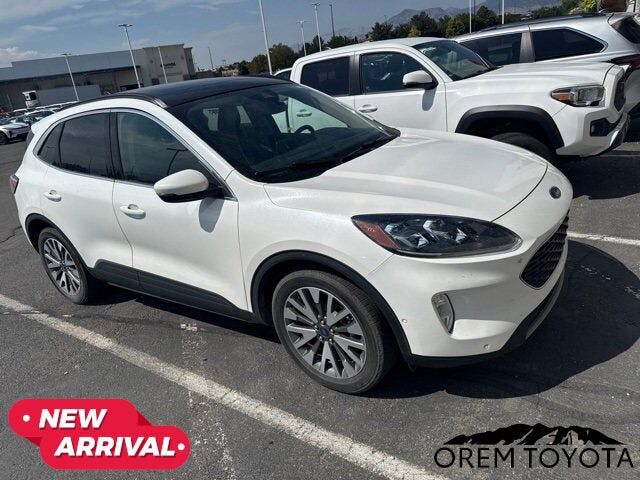 2020 FORD Escape