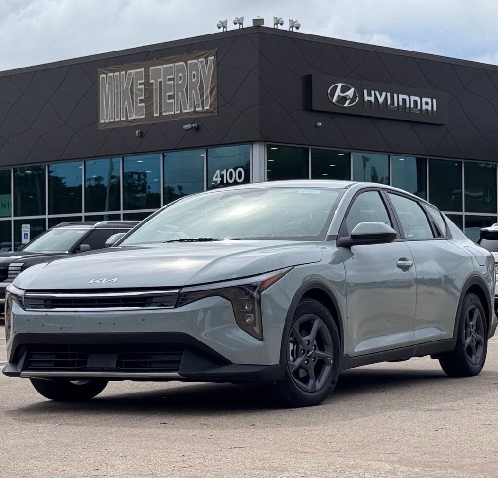 2026 KIA K4