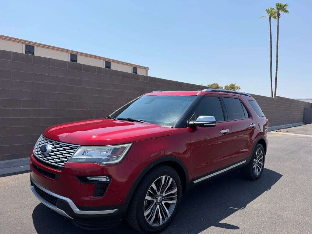 2018 FORD Explorer