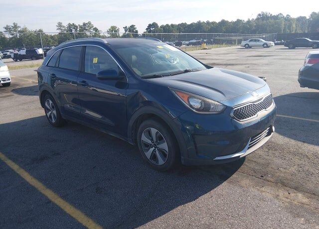 2017 KIA Niro