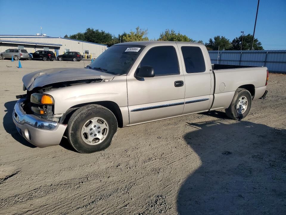 2004 GMC Sierra