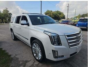 2018 CADILLAC Escalade ESV