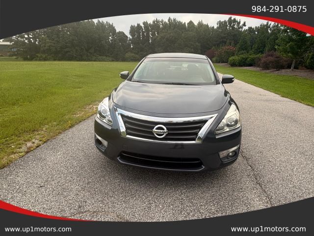 2013 NISSAN Altima