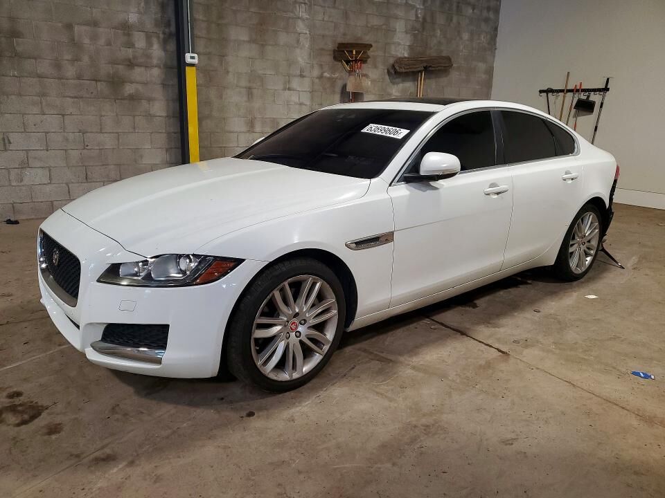 2016 JAGUAR XF