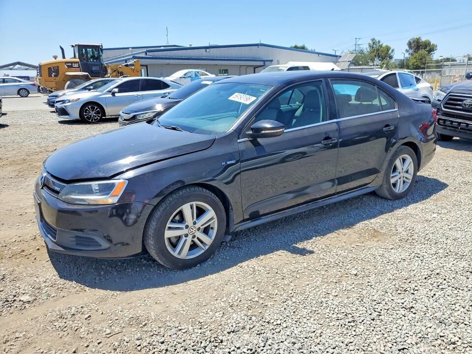 2013 VOLKSWAGEN Jetta