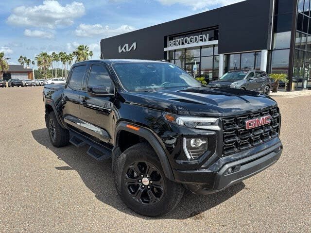 2024 GMC Canyon