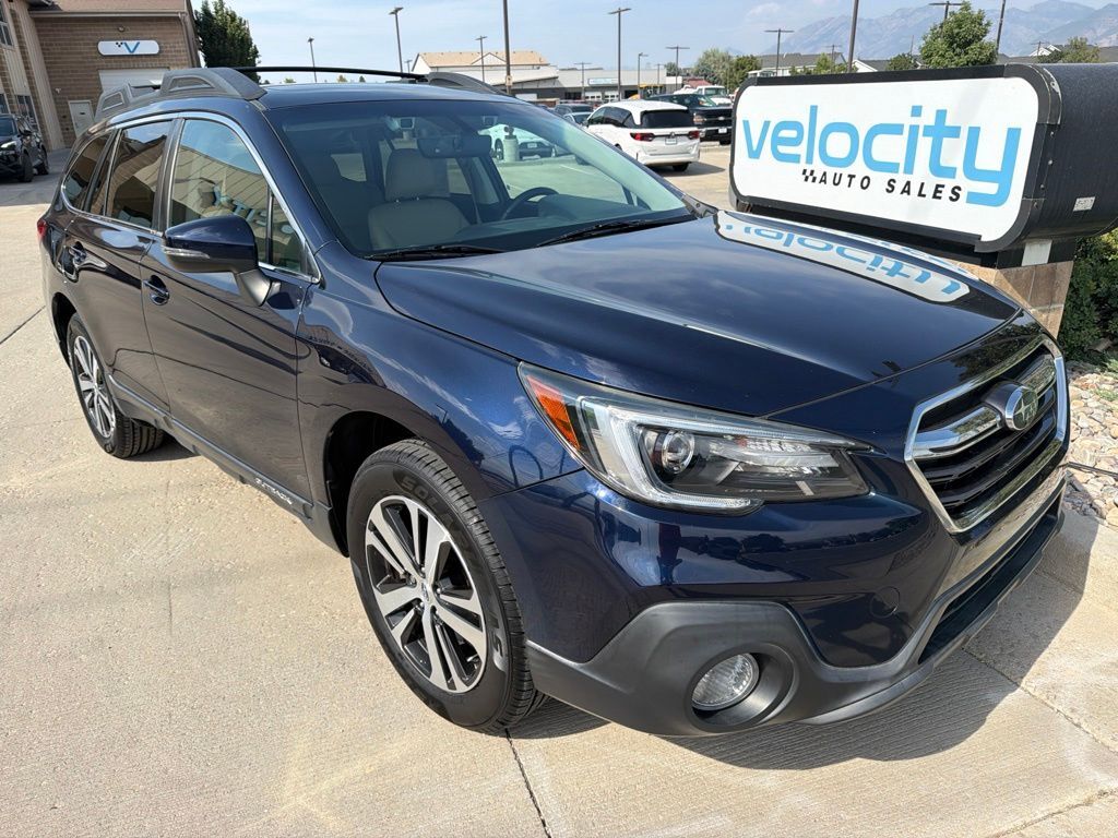 2018 SUBARU Outback