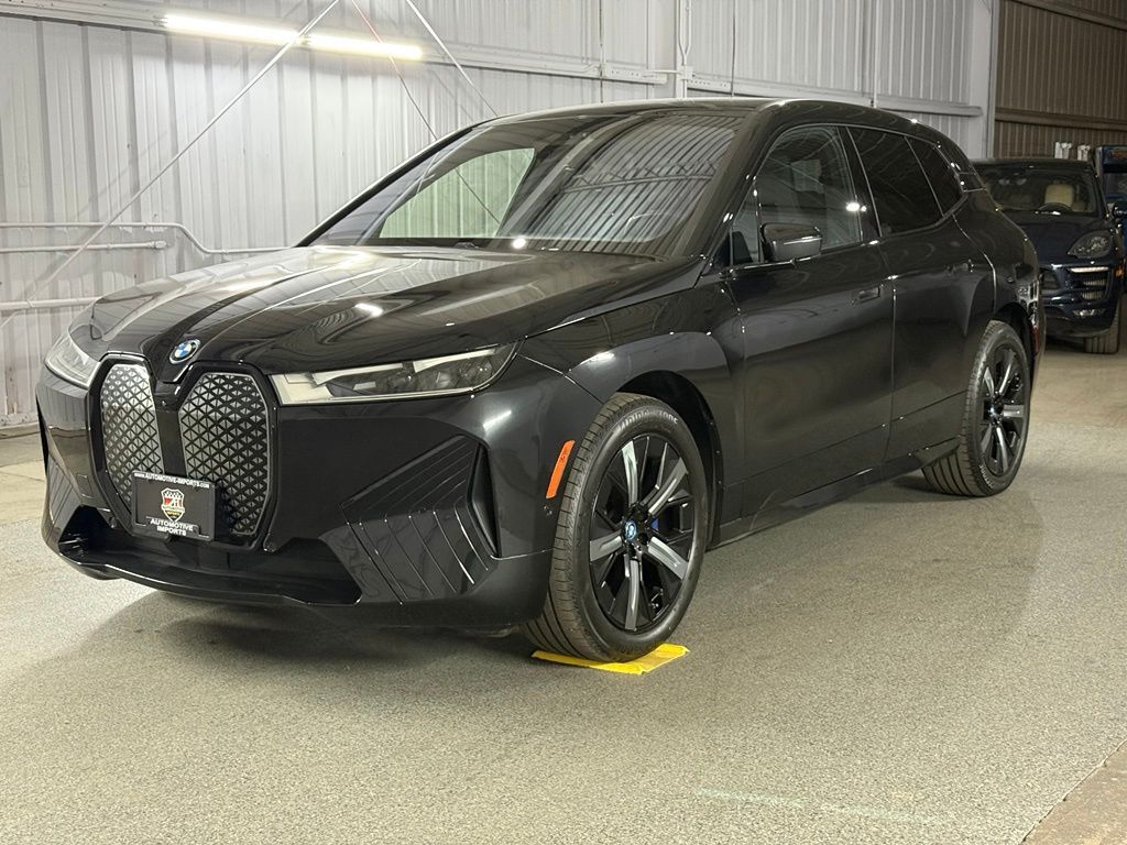 2023 BMW ix