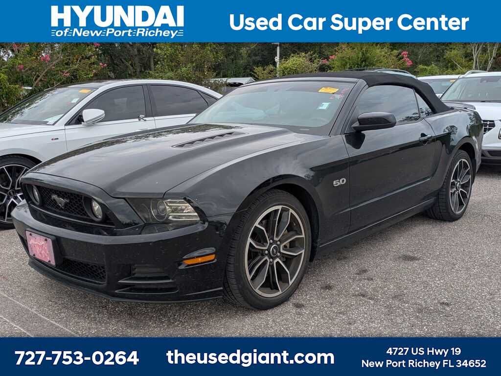 2013 FORD Mustang