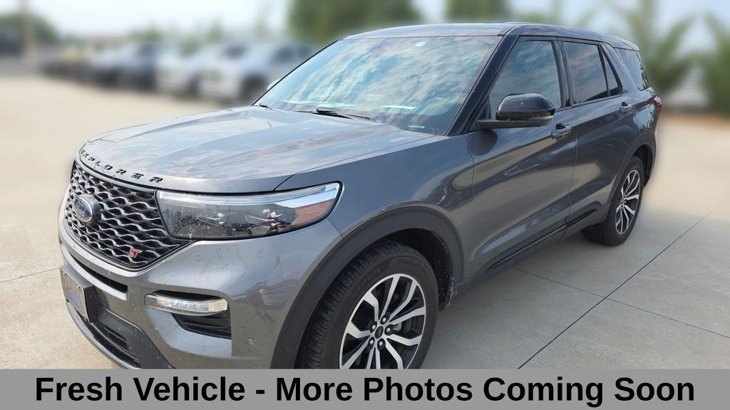 2021 FORD Explorer