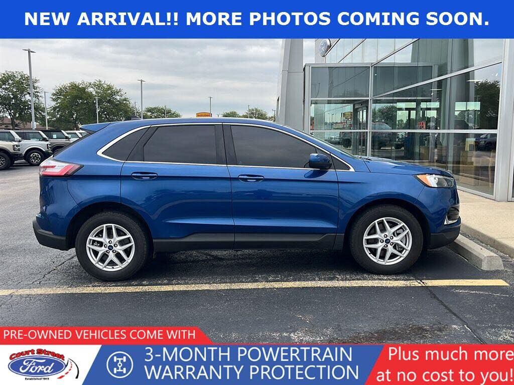 2022 FORD Edge