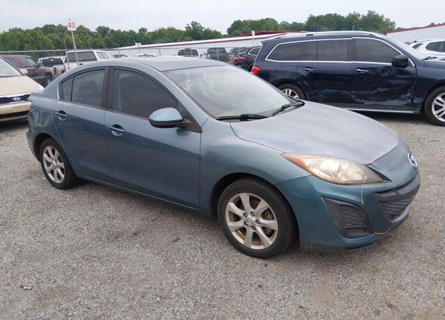 2011 MAZDA Mazda3