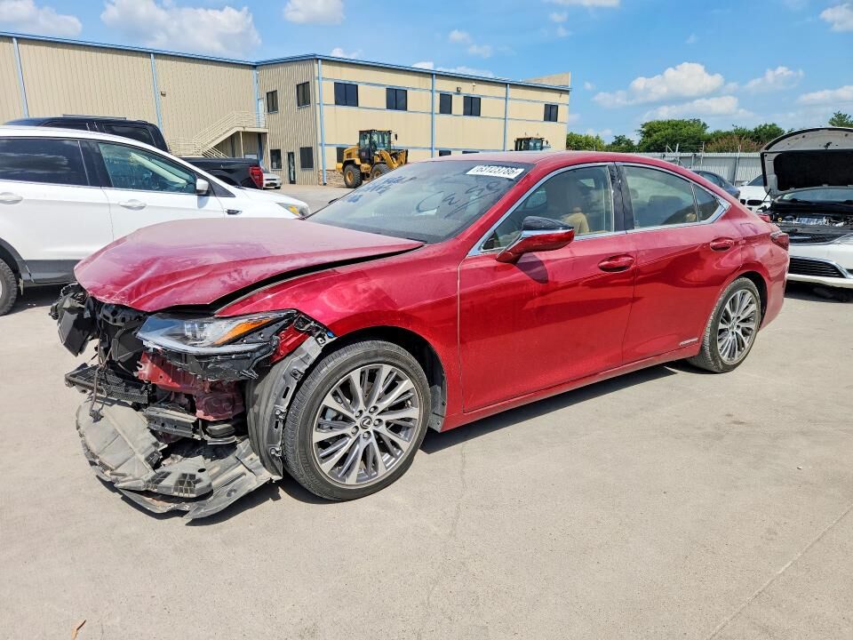 2019 LEXUS ES