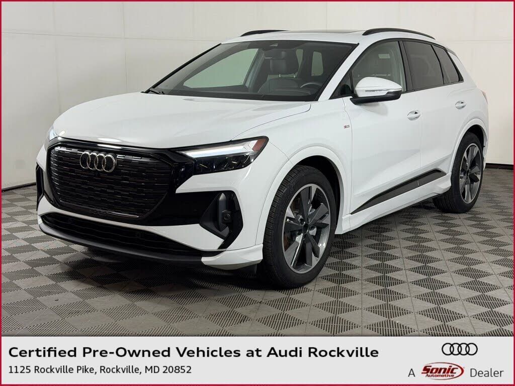2024 AUDI Q4