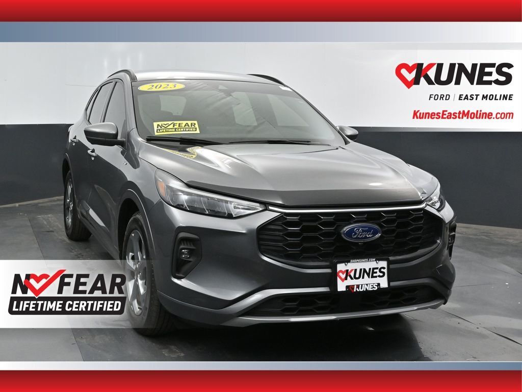 2023 FORD Escape