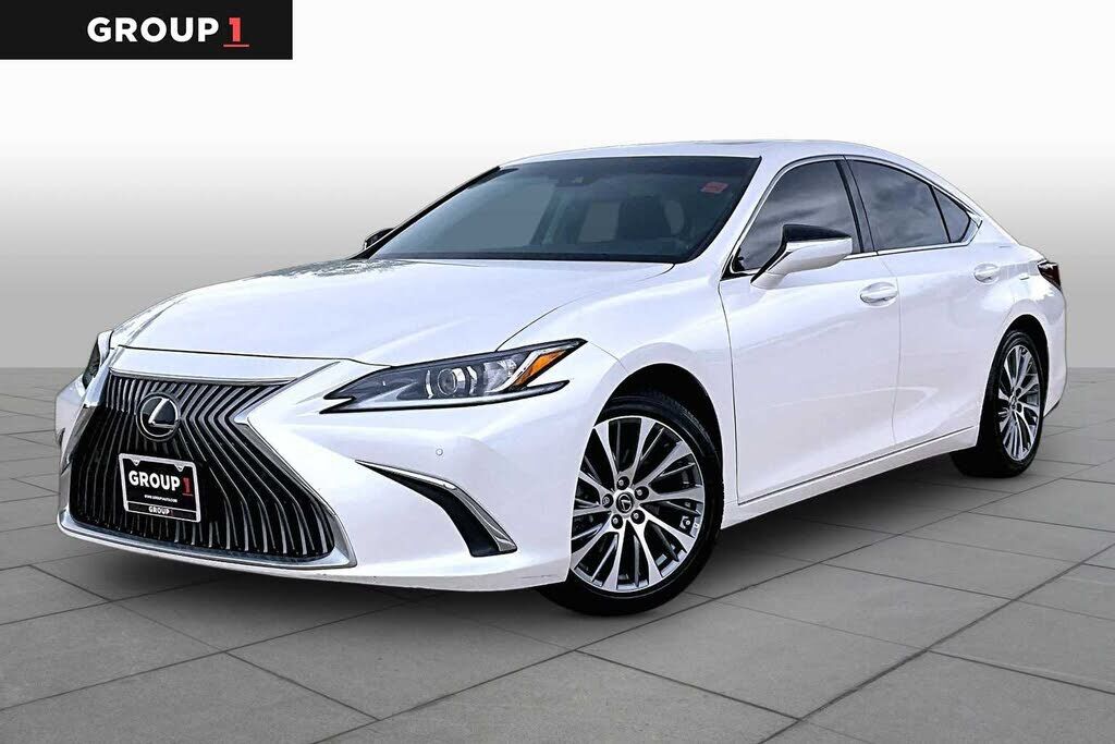2020 LEXUS ES