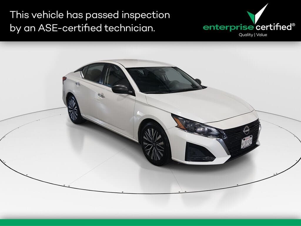 2024 NISSAN Altima
