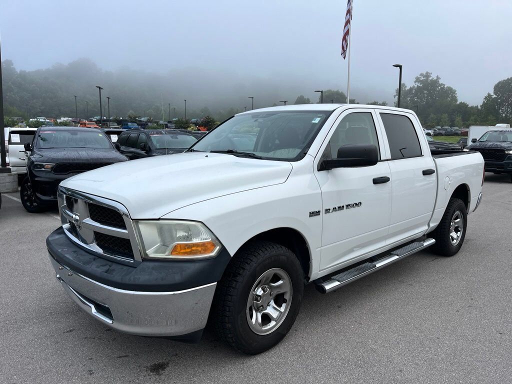 2011 DODGE Ram